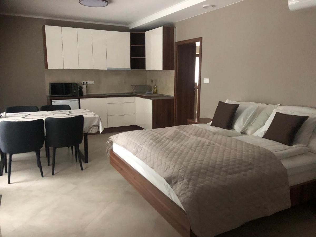 Second Home Apartments Miskolctapolca 外观 照片